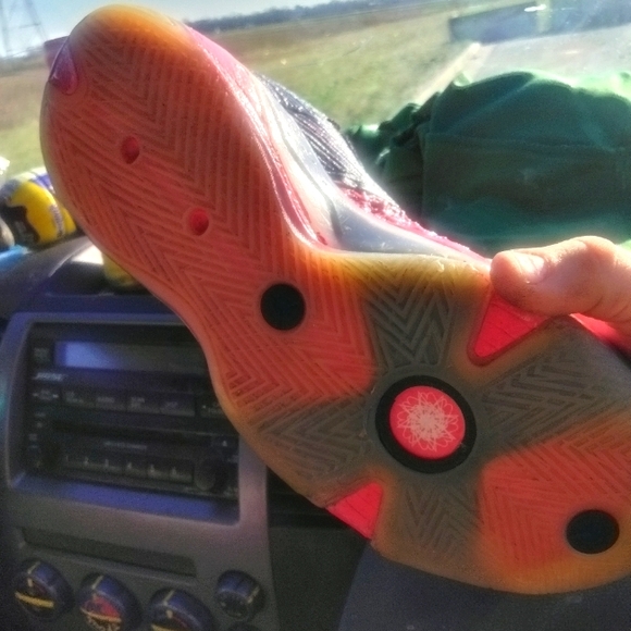 Jordan 38 (custom) - Picture 6 of 12